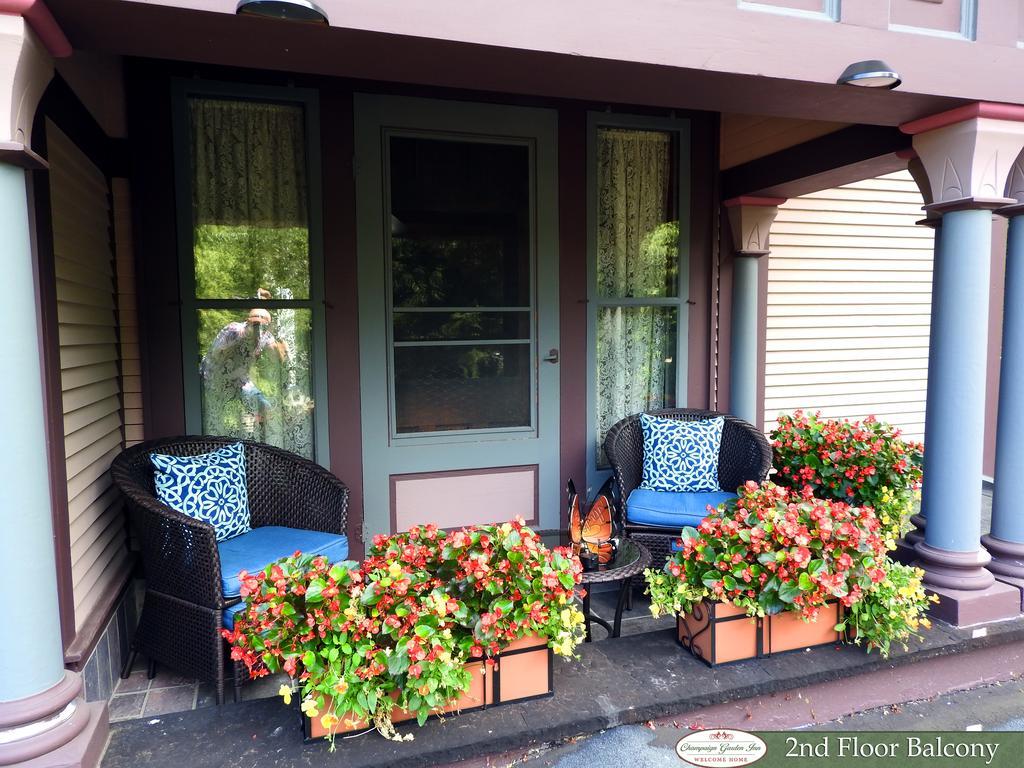 Garden Bed and breakfast Champaign